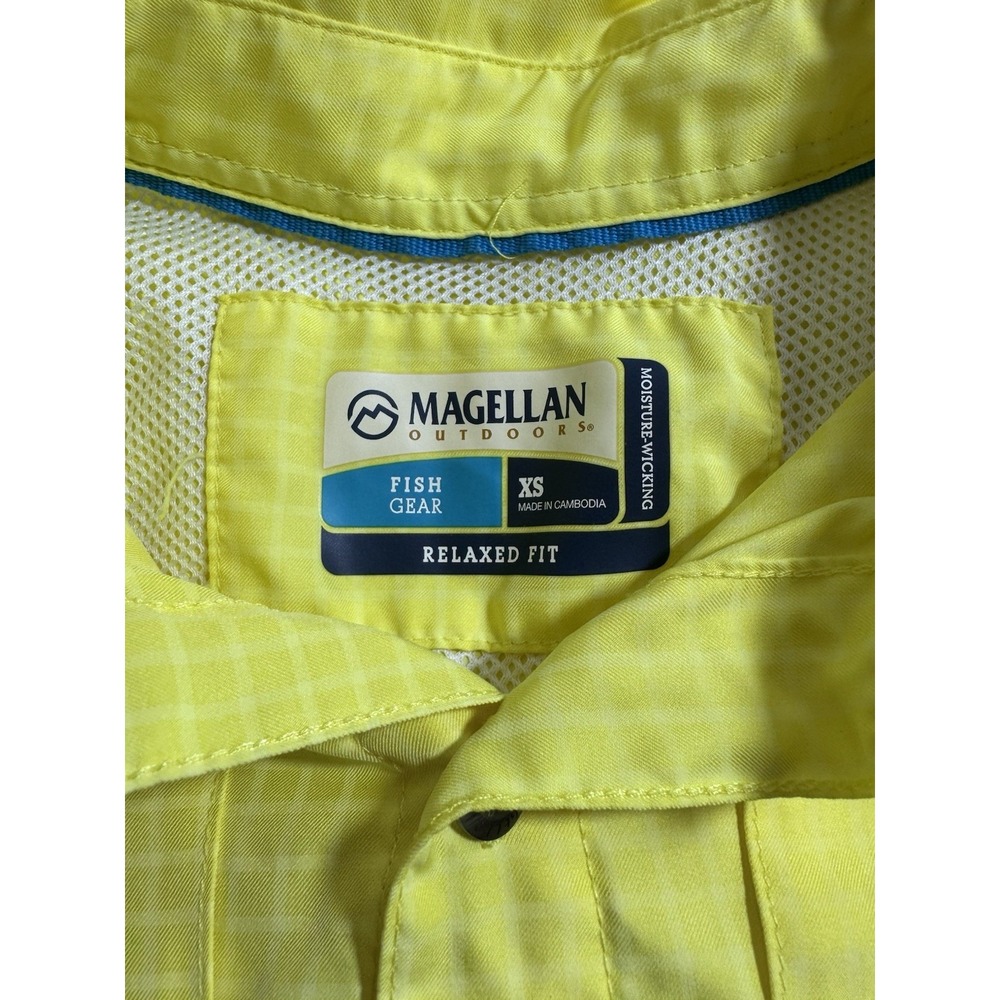 Magellan‎ Outdoors Fish Gear Mens XS Yellow Relaxed Fit Vented Fishing Shirt